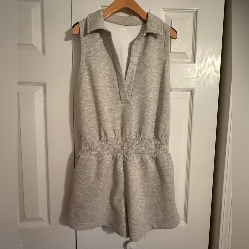 Abercrombie & Fitch YPB Neoknit Gray Romper